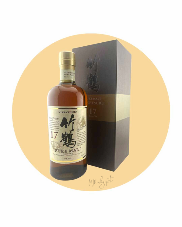 Taketsuru 17 Years Old Wooden Box Collectable Edition, exquisite blend harmoniously combining single malts from Nikka's renowned Yoichi and Miyagikyo distilleries